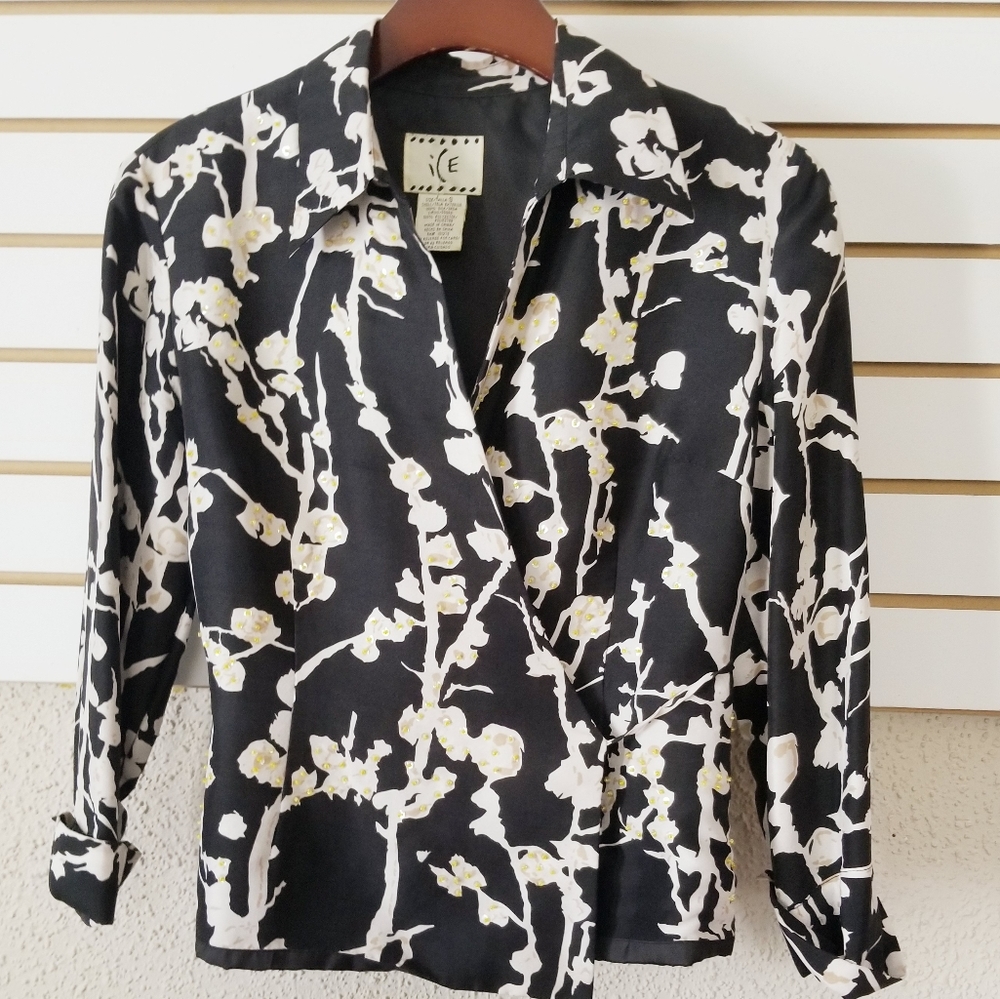 iCE 100% silk 3/4 sleeve embelished wrap top sz S